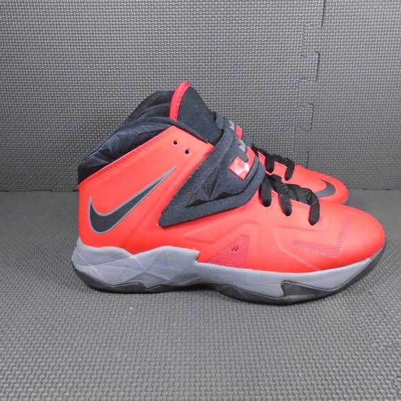 lebron soldier 7 red
